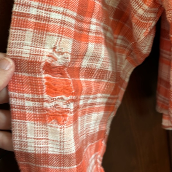 NWT American Eagle Cropped Plaid Flannel Button Down Shirt - Picture 7 of 12